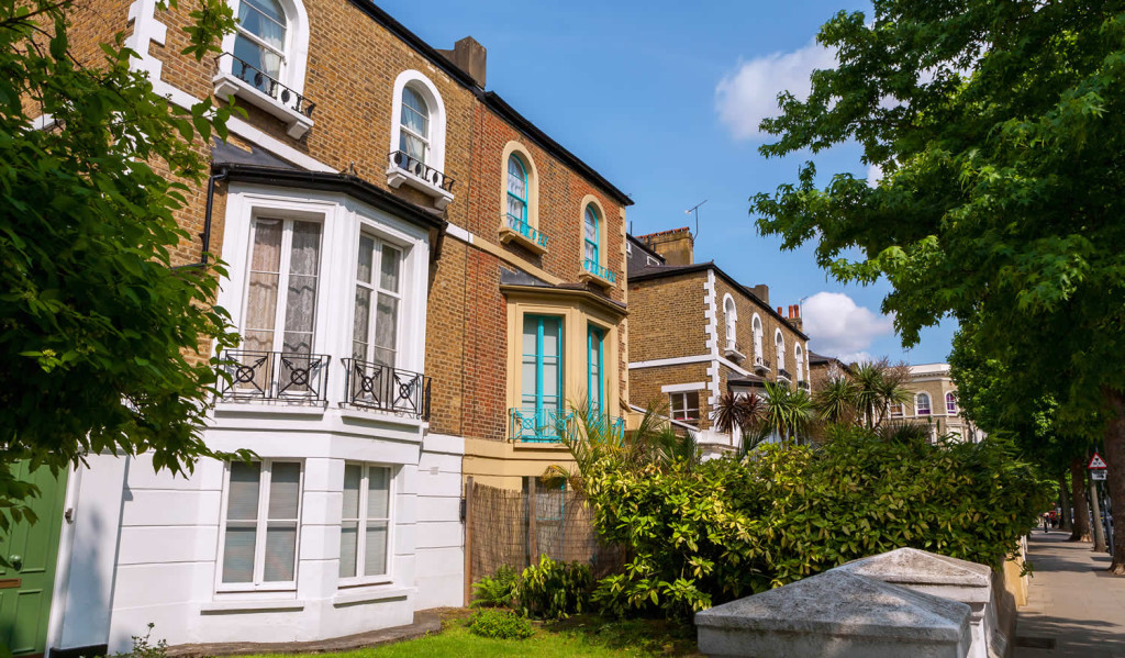 Traditional townhouse in Hammersmith district, London City Mortgages