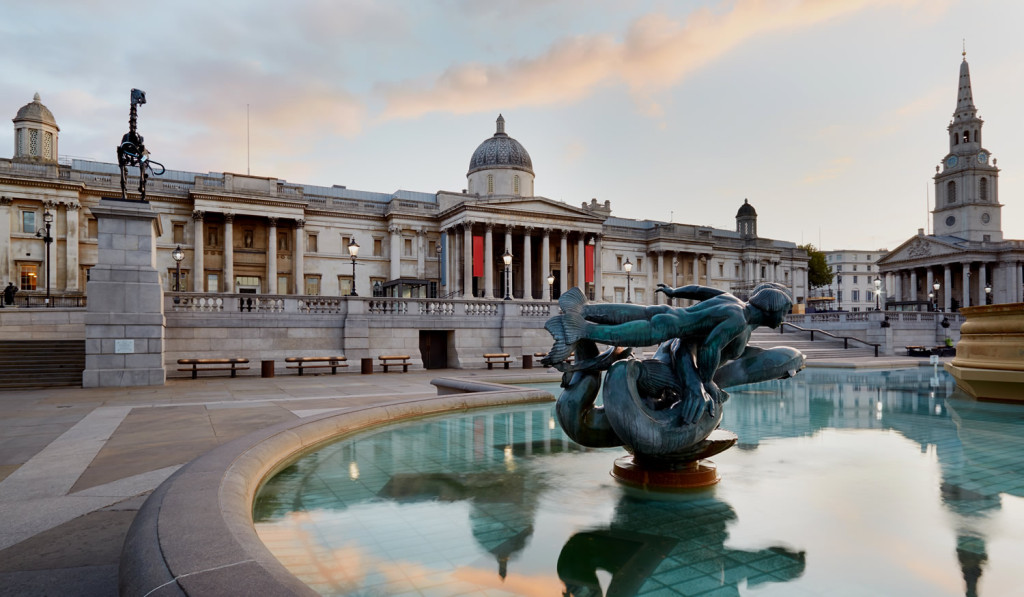 Trafalga Square National Gallery early morning London City Mortgages